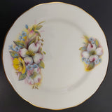 Queen Anne - Yellow, White and Blue Flowers, 8689 - Trio