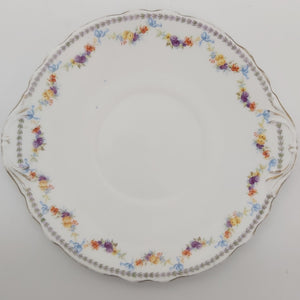 Royal Doulton - E1032 Floral Garland - Cake Plate