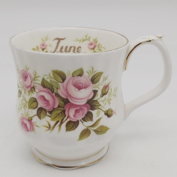 Royal Albert - Flower of the Month Series: June, Roses - Mug