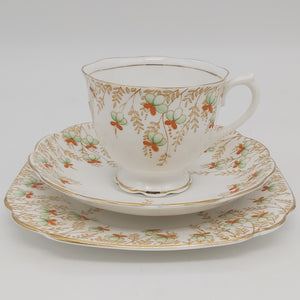 Royal Albert - Rosedrop, Red and Green, 1414 - Trio