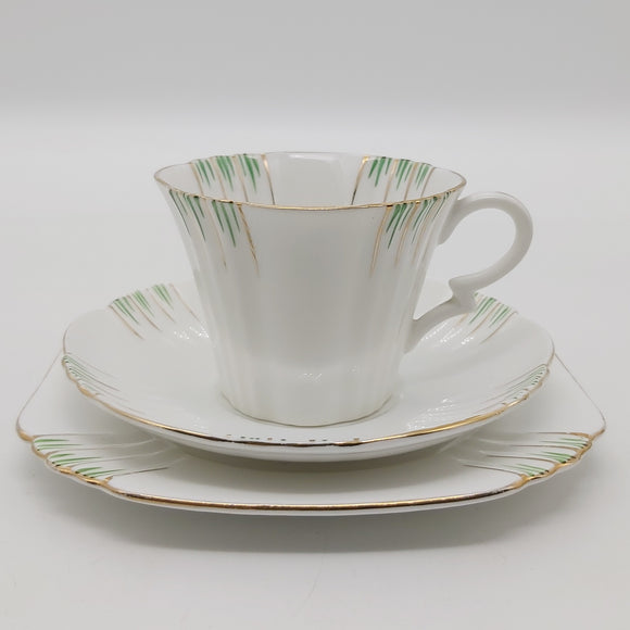 Royal Albert - Green and Gold Stripes, UP210 - Trio