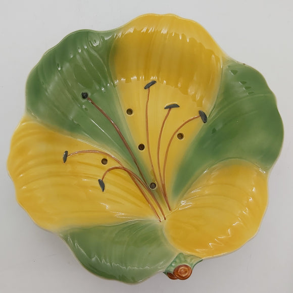 Shorter & Son - Petal, Yellow and Green - Strainer Bowl and Underplate