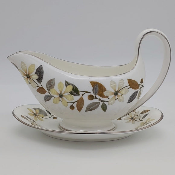 Wedgwood - Beaconsfield - Gravy Boat and Underplate