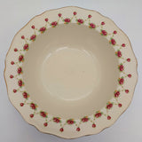 Royal Doulton - D6055 Red Rose Garland - Lidded Serving Dish