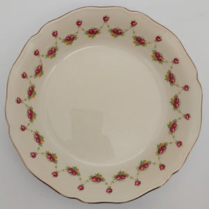 Royal Doulton - D6055 Red Rose Garland - Bowl