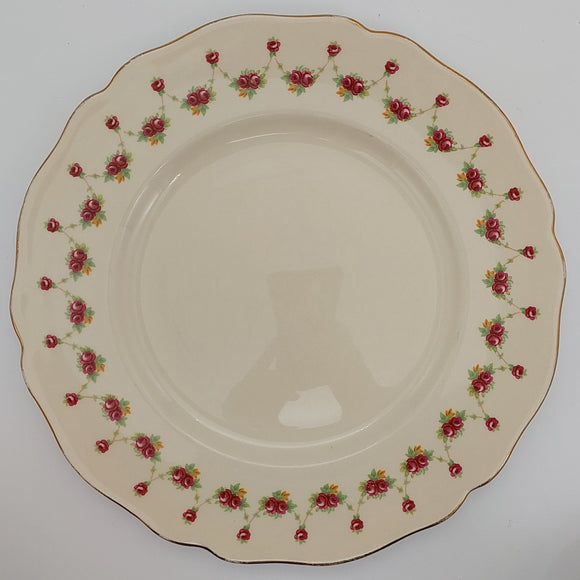 Royal Doulton - D6055 Red Rose Garland - Dinner Plate