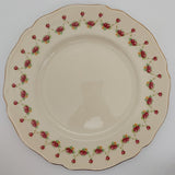 Royal Doulton - D6055 Red Rose Garland - Dinner Plate