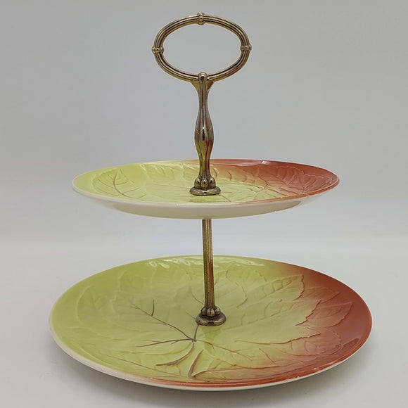 Royal Winton - Embossed Leaves - 2-tier Plate Stand