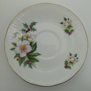 Elizabethan - Holly and White Flowers - Saucer