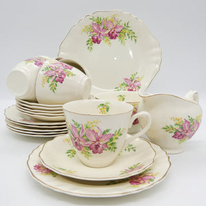 J & G Meakin - Orchids - 20-piece Tea Set