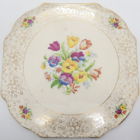 Hollinshead & Kirkham - Old English Sampler - Cake/Pavlova Plate, Square