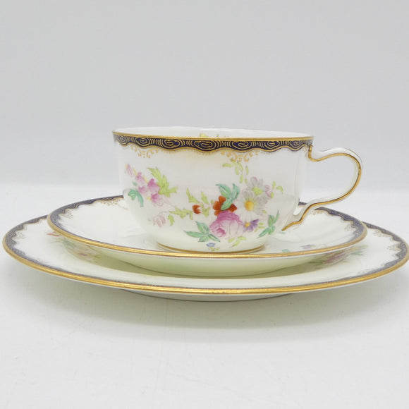 Wedgwood - X4912 Blue and Gold Rim with Floral Sprays - Trio - ANTIQUE